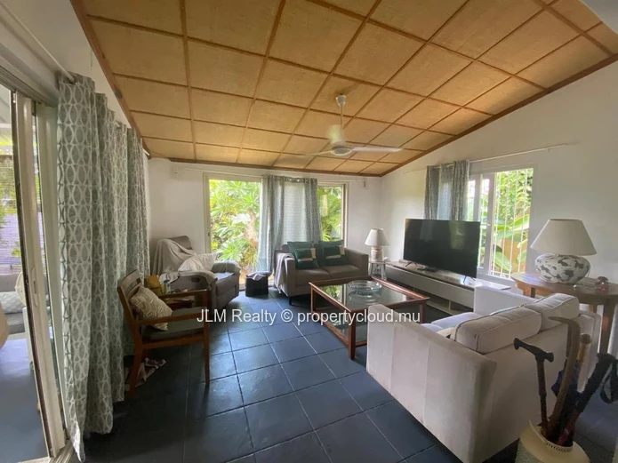 Charming Traditional House for Rent in Rivière Noire, Mauritius