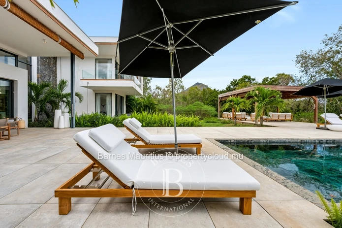 TAMARIN - Adresse d’Exception, une Villa Unique - 5 Chambres