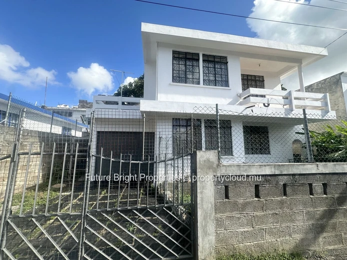 2-Bedroom House for Sale in Quatre Bornes