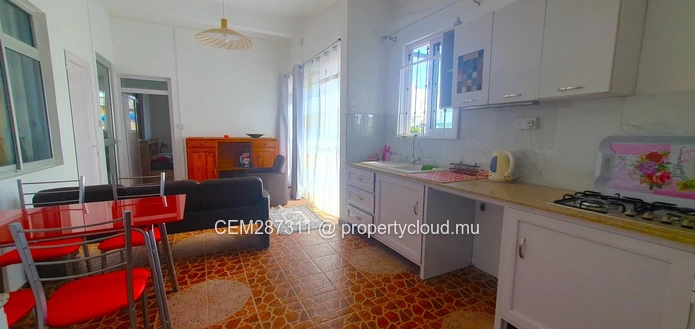 Charmant appartement entièrement meublé avec vue dégagée – Carreau Laliane, Vacoas 