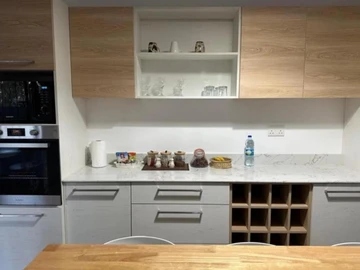 5 Bedroom Apartment