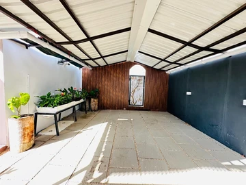 4 Bedroom Villa