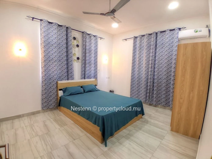 Beautiful And Spacious 5-Bedroom Villa With Pool