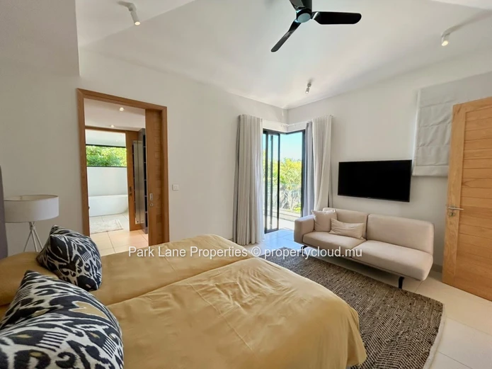 **Luxury Villa in an Exclusive Grand Baie Residence**