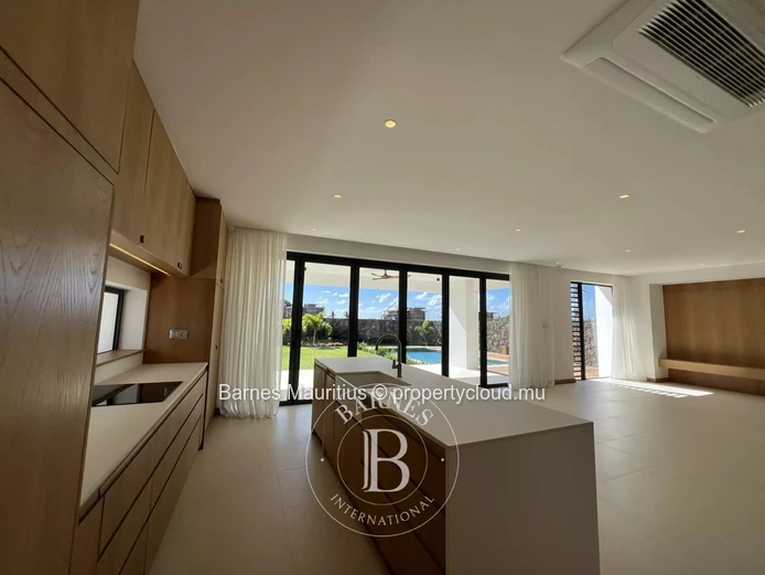 AZURI RESORT - Villa contemporaine de 4 chambres