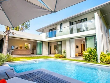 5 Bedroom Villa