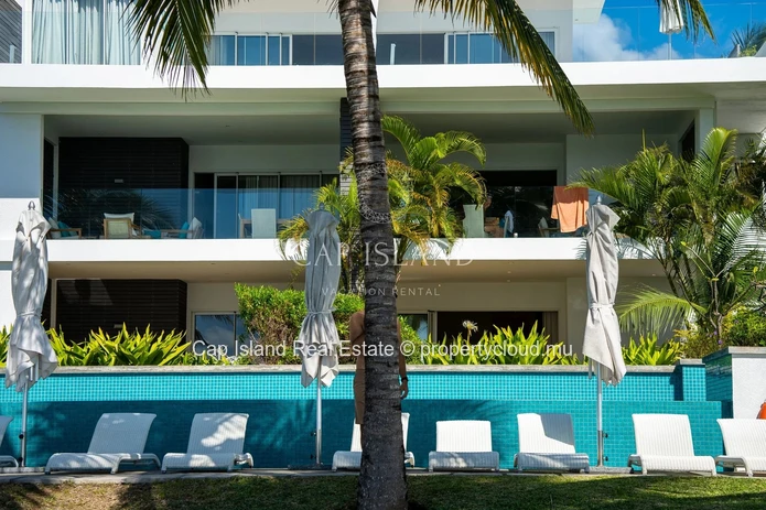 Cap Malheureux - Apartment with lagoon view, 30 meters from its private beach