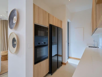 4 Bedroom Apartment