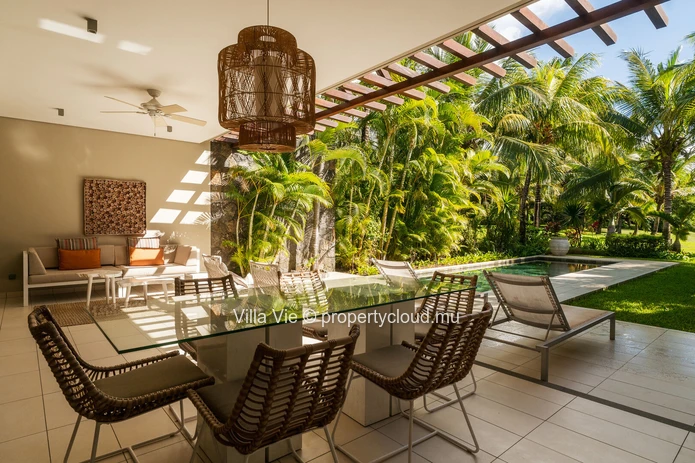 Beau Champ - Magnifique villa jumelée de 3 chambres avec piscine privée