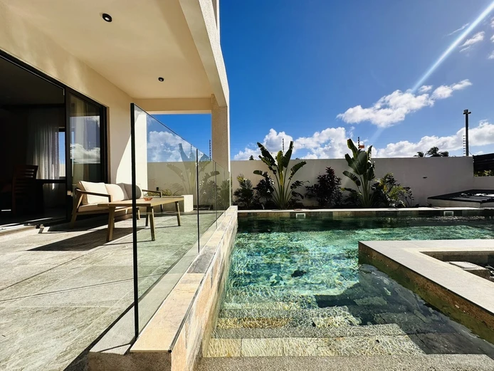 Villa D’Architecte Aux Accents Tropicaux