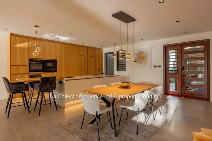 Duplex I Rivière Noire I Élégance contemporaine