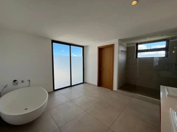 3 Bedroom Penthouse