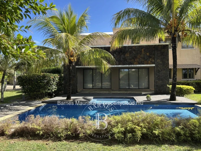 Beau Vallon - Complexe résidentiel - 1 Duplex 4 appartements