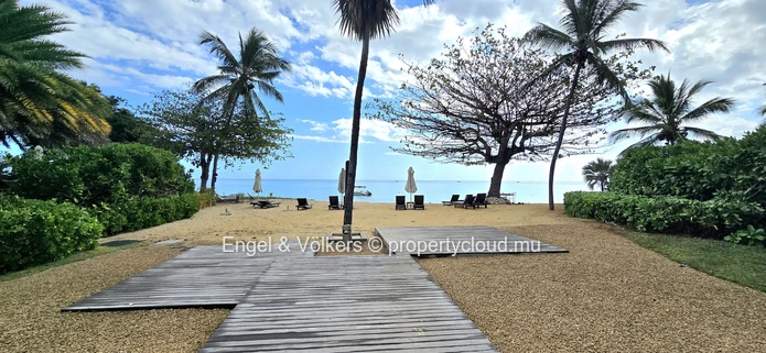 Fully Furnished 3-Bedroom Apartment with direct beach access