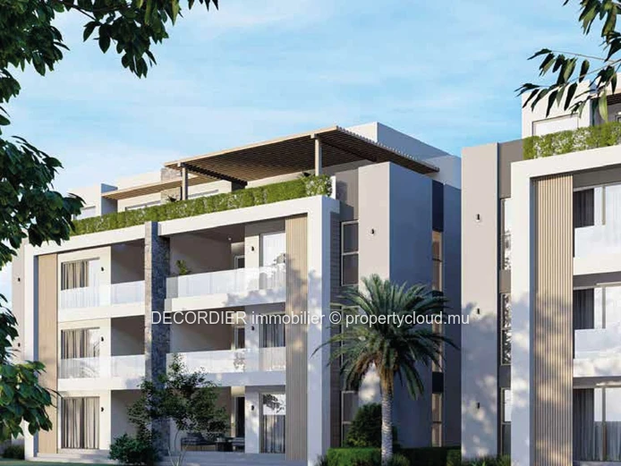 Penthouse situé dans un complexe résidentiel à 10 minutes à pied de la plage