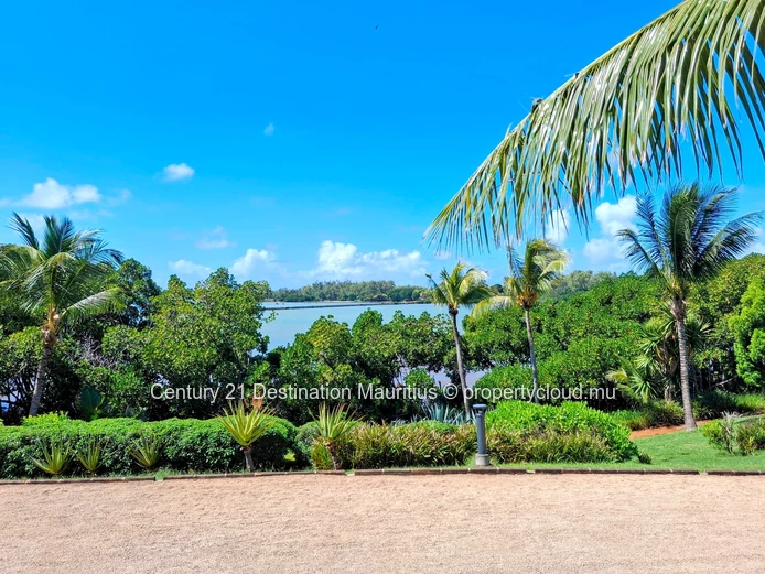 Ground Floor Sea View Apartment