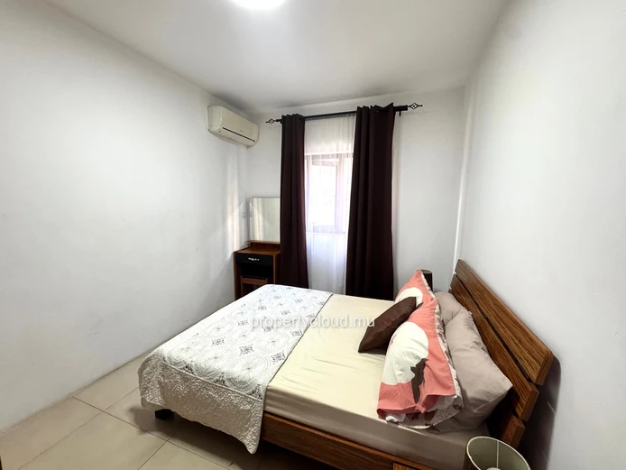 Flic en Flac Ile Maurice Superbe Appartement Meublé à Vendre dans une Résidence Sécurisée avec Piscine