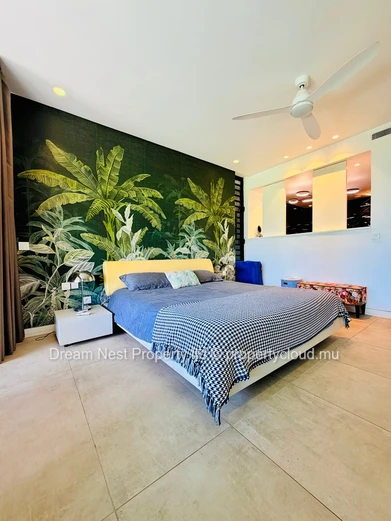 An Exceptional Beachfront Address in the North of Mauritius - Freehold