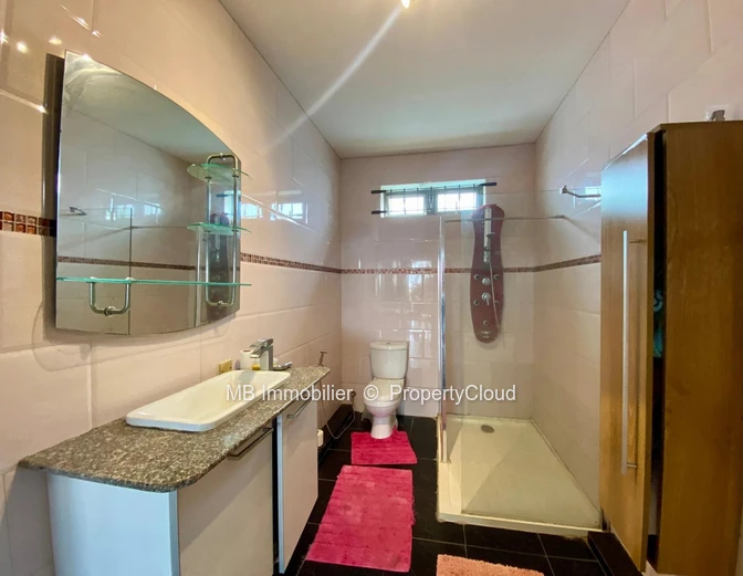 Charming 2-Bedroom Apartment for Rent in Grand Baie