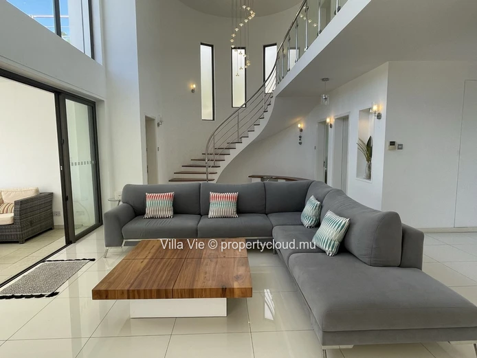Péreybère - Magnifique villa de 4 chambres avec piscine privée