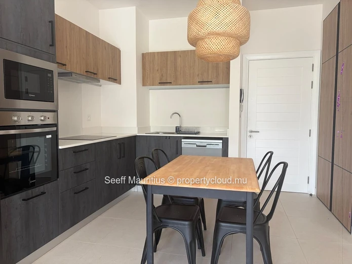 Apartment with Garden – Beau Plan