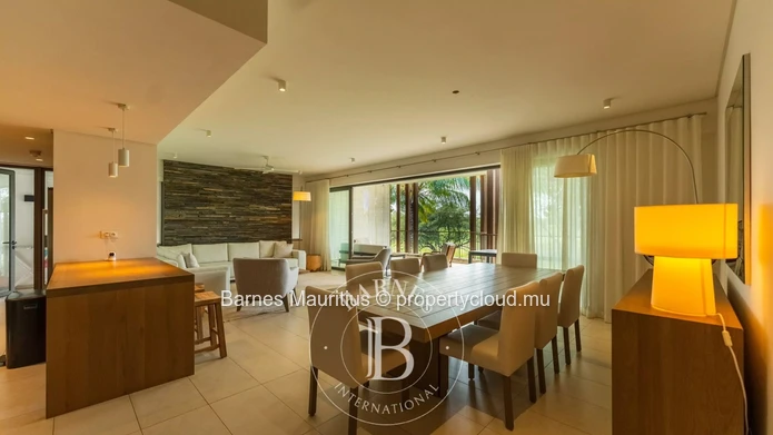 MONT CHOISY GOLF ESTATE – Elegant Apartment - 3 Bedroom