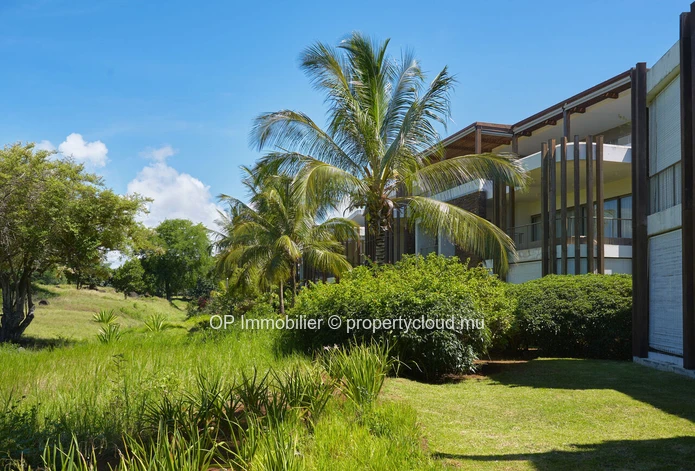 Appartement IRS de 175 m² avec piscine à vendre à Mont Choisy