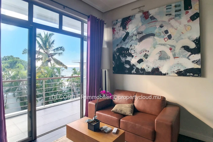 Sublime villa dans une résidence en bord de mer avec piscine privée
