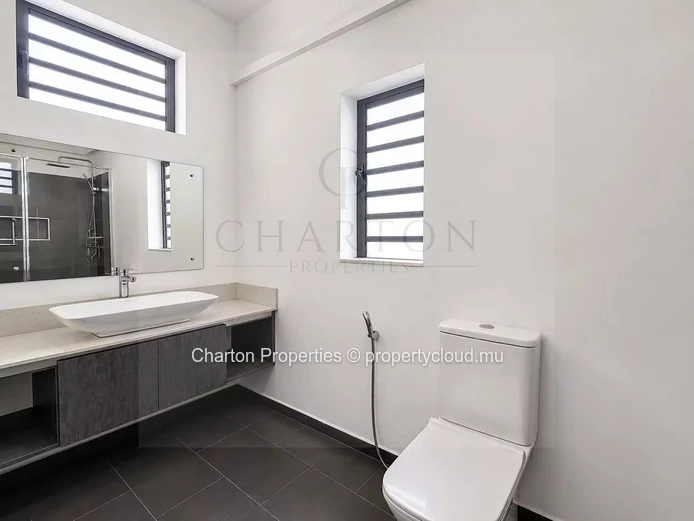 4-bedroom villa with private pool, near the beaches of Grand Baie