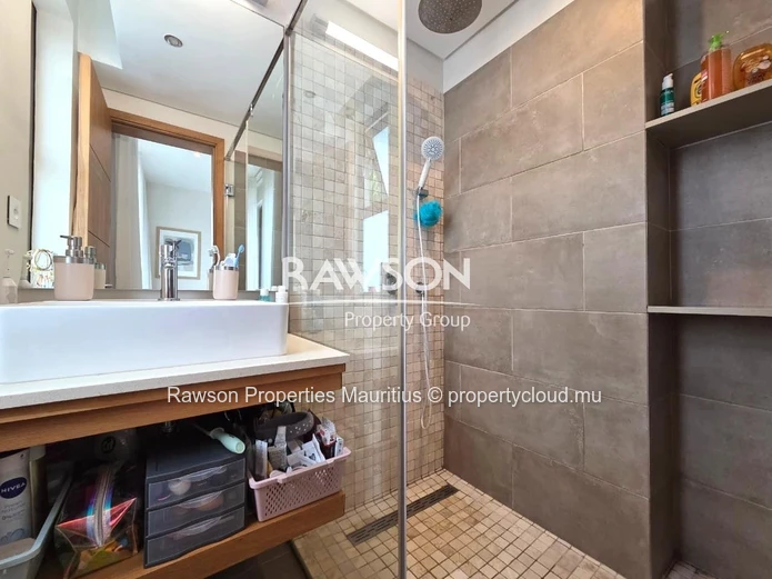 Beautiful Modern 3-Bedroom Villa In Grand Baie