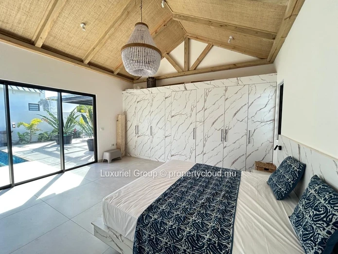 Élégante villa 3 suites avec jardin – Mont Mascal