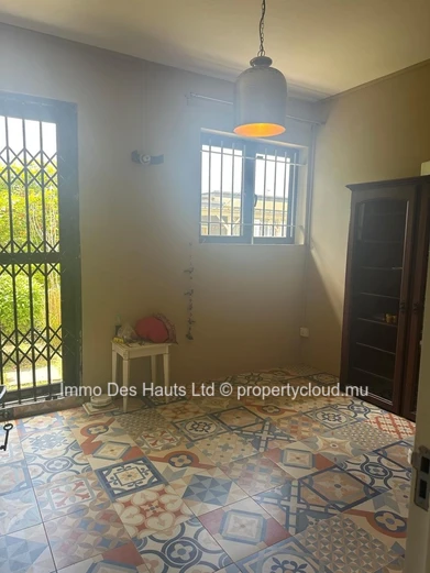 For Rent | Spacious Two-Level House In Vacoas-Phoenix