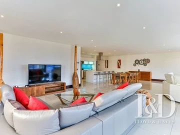 3 Bedroom Apartment