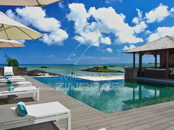 Mauritius - Beachfront Apartment in Pointe-aux-Biches