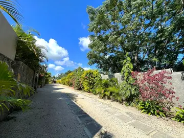 4 Bedroom Villa