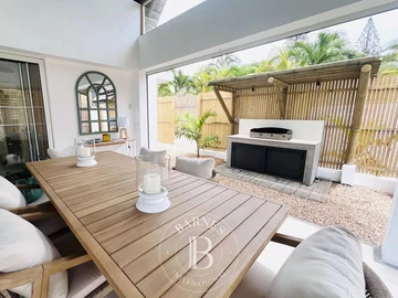 4 Bedroom Villa