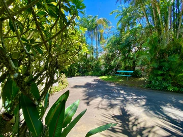 5 Bedroom Villa