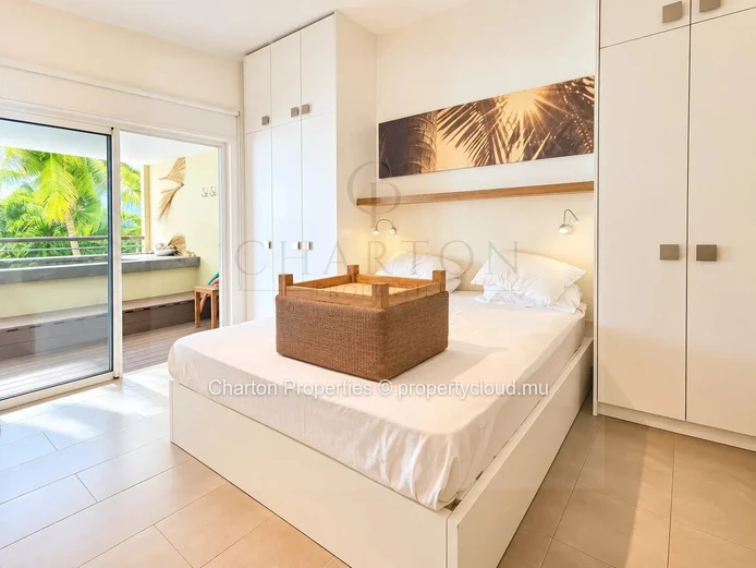 Appartement deux chambres avec terrasse et piscine privative à Bain-Bœuf