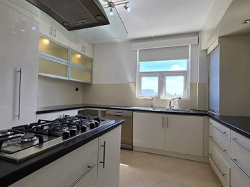 4 Bedroom Apartment