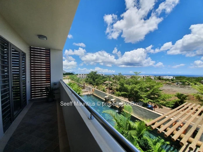 Superb 3-Bedroom 1st Floor Apartment in a Prime Location