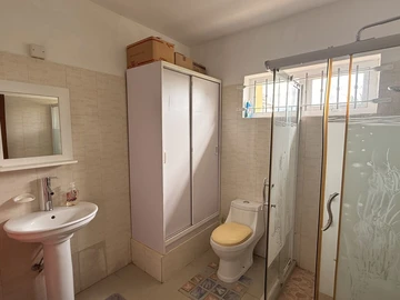 4 Bedroom Apartment