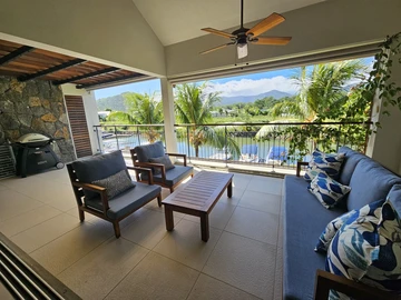 Elegant 2-Bedroom Apartment with Boat Mooring in the Marina – Fully Furnished