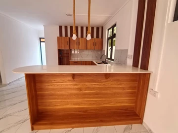 4 Bedroom Villa