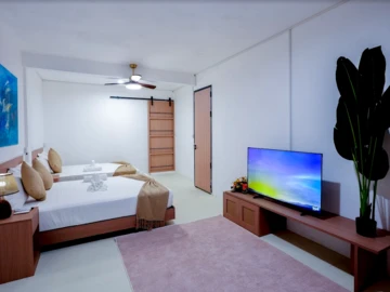 8 Bedroom Apartment