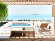 3 Bedroom Penthouse - Beachfront