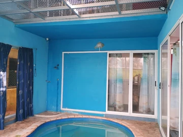 5 Bedroom Villa