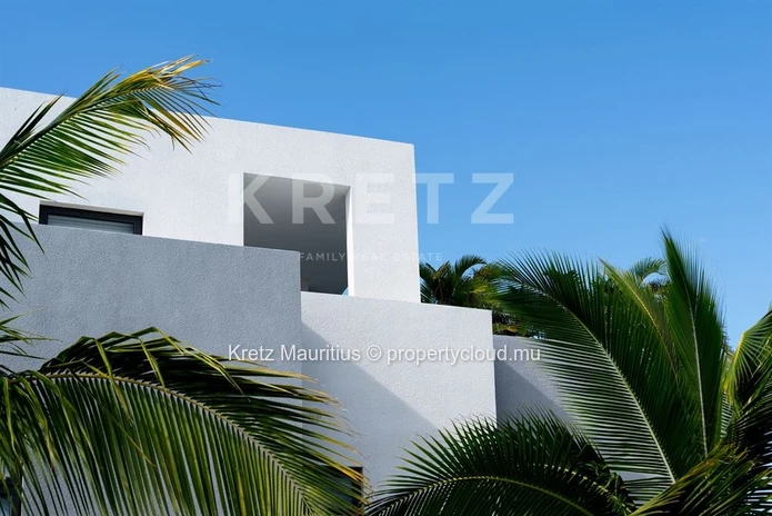Luxury waterfront apartment in a peaceful setting