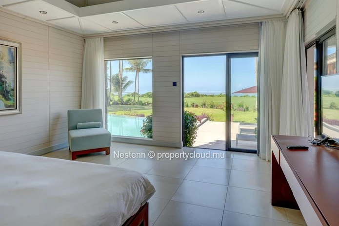 Sea View Villa – Modern Elegance with Private Pool