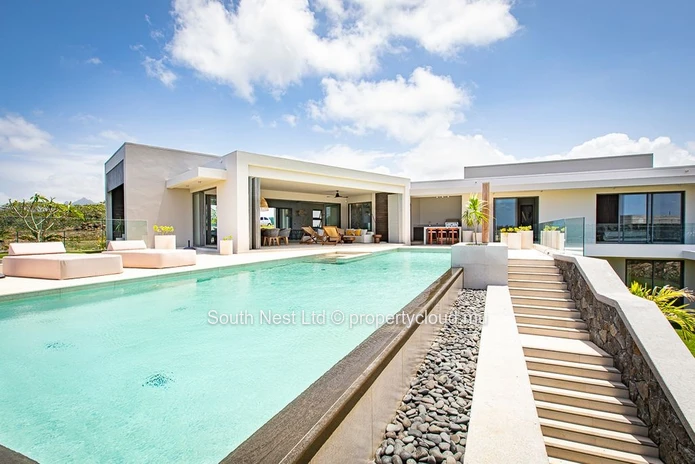 Luxurious 520m² escape 