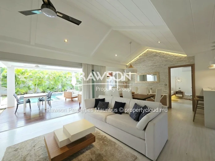 Villa 3 Chambres | Piscine | Accessible Aux Étrangers | Le Clos Du Littoral | Grand Baie | 880 000 Usd